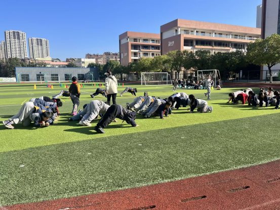 8D878C6F8128D6E80F6521130FFC52F7